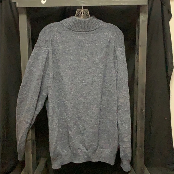 𝅺g H Bass- button neck sweater - Picture 4 of 4